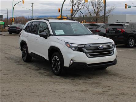 2026 Subaru Forester Touring (Stk: 446944) in Cranbrook - Image 1 of 25