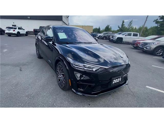 2021 Ford Mustang Mach-E GT Performance Edition (Stk: 21658) in Sudbury - Image 3 of 24