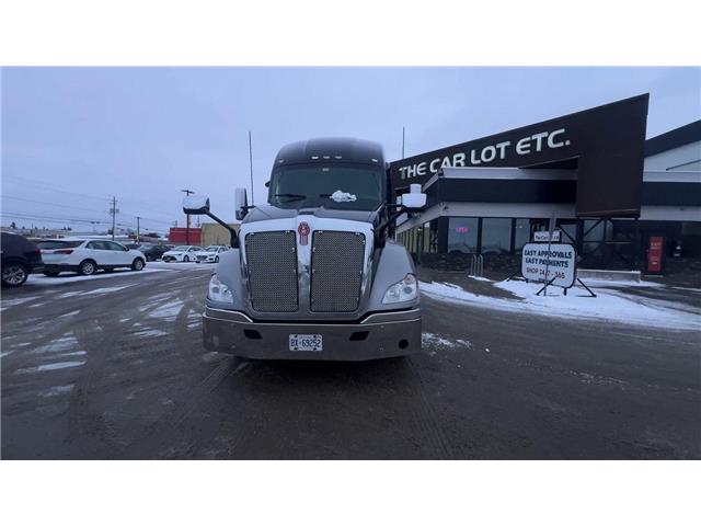 2020 Kenworth Construction T680 Transport (Stk: 960853) in Sudbury - Image 2 of 21