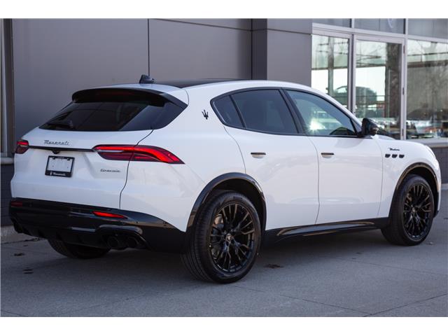 2025 Maserati Grecale Modena (Stk: 25010) in London - Image 10 of 36