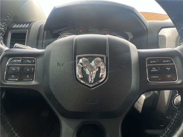 2022 RAM 1500 CLASSIC EXPRESS 4X4 CREW CAB 5.7' BOX (Stk: 25170) in Sudbury - Image 14 of 24