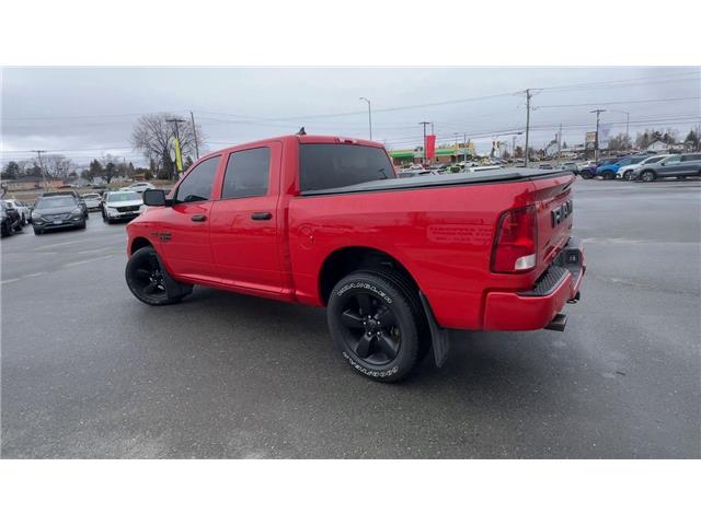 2022 RAM 1500 CLASSIC EXPRESS 4X4 CREW CAB 5.7' BOX (Stk: 25170) in Sudbury - Image 6 of 24