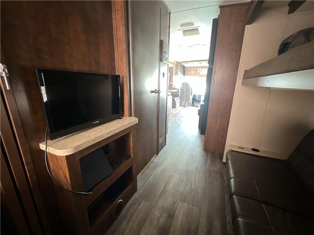 2016 Ford F-53 Motorhome Chassis Base (Stk: A05645) in Sudbury - Image 22 of 23