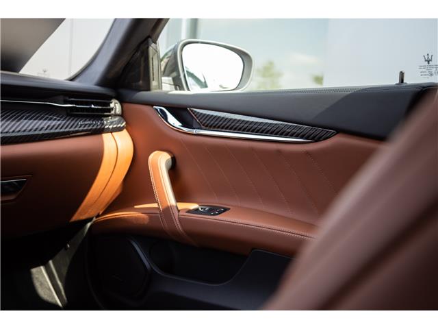 2023 Maserati Quattroporte Modena Q4 (Stk: MU256) in London - Image 24 of 30 2023 Maserati Quattroporte Modena Q4 (Stk: MU256) in London - Image 24 of 30