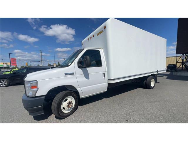 2022 Ford E-450 Cutaway Base (Stk: 25421) in Sudbury - Image 4 of 21