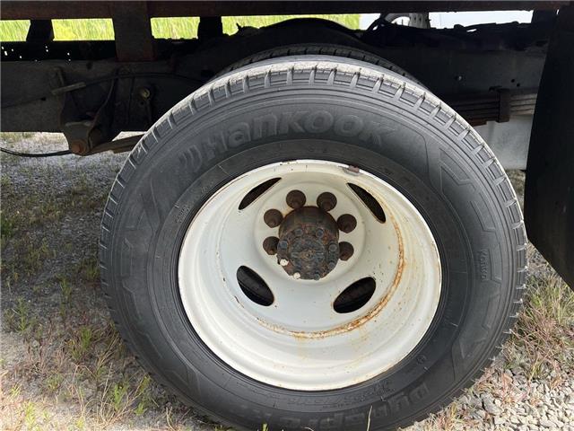 2022 Ford E-450 Cutaway Base (Stk: 25421) in Sudbury - Image 10 of 21