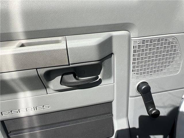 2022 Ford E-450 Cutaway Base (Stk: 25421) in Sudbury - Image 13 of 21