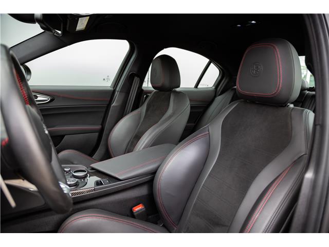 2019 Alfa Romeo Giulia Quadrifoglio (Stk: MU267) in London - Image 21 of 35