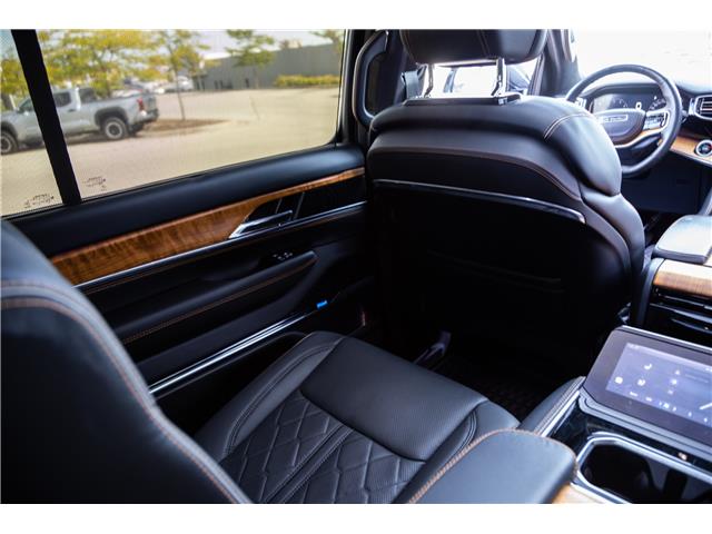 2022 Jeep Grand Wagoneer Series III (Stk: MU269) in London - Image 38 of 49