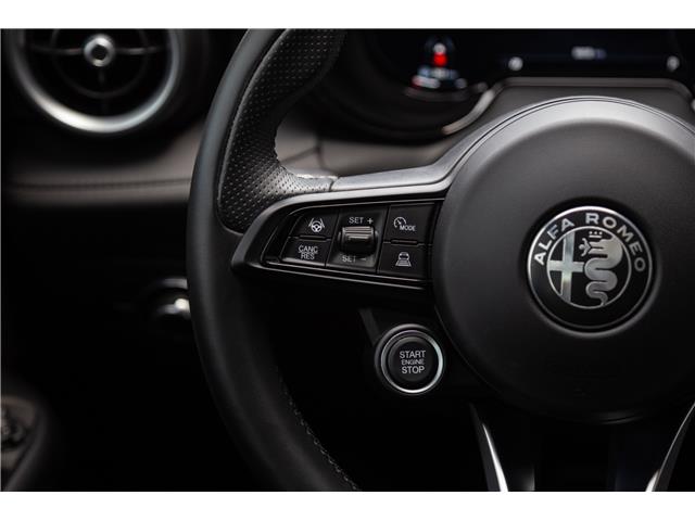 2024 Alfa Romeo Tonale PHEV Veloce (Stk: P24068D) in London - Image 15 of 34