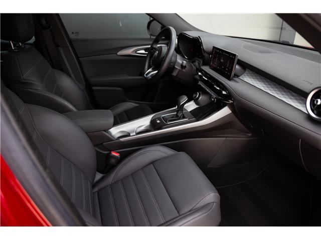 2024 Alfa Romeo Tonale PHEV Veloce (Stk: P24068D) in London - Image 28 of 34