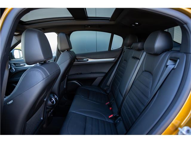 2022 Alfa Romeo Stelvio ti (Stk: MU261A) in London - Image 29 of 33