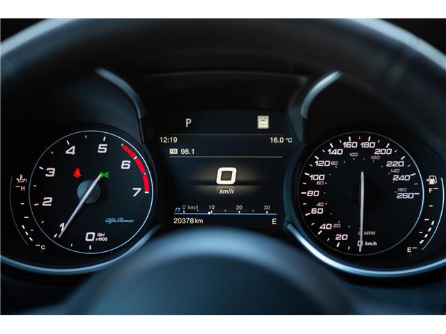 2022 Alfa Romeo Stelvio ti (Stk: MU261A) in London - Image 14 of 33