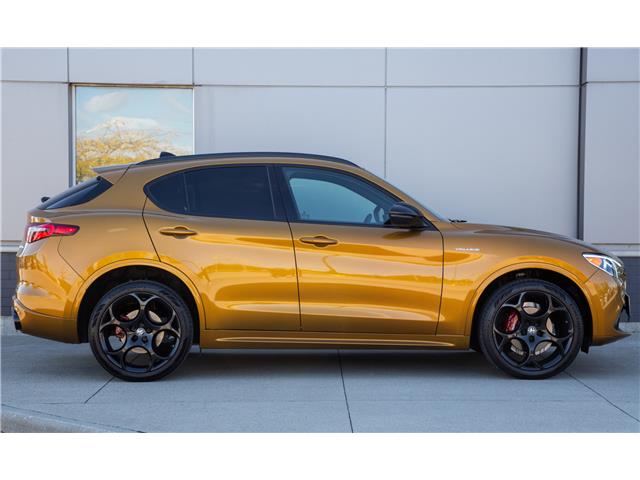 2022 Alfa Romeo Stelvio ti (Stk: MU261A) in London - Image 9 of 33
