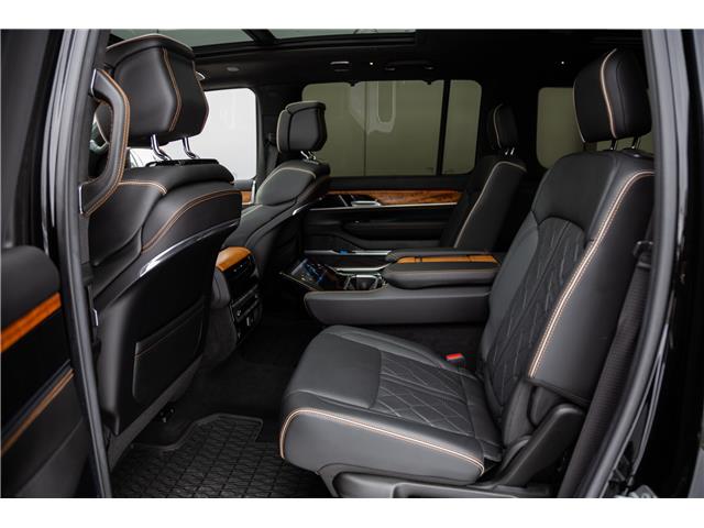 2022 Jeep Grand Wagoneer Series III (Stk: MU269) in London - Image 36 of 49 2022 Jeep Grand Wagoneer Series III (Stk: MU269) in London - Image 36 of 49