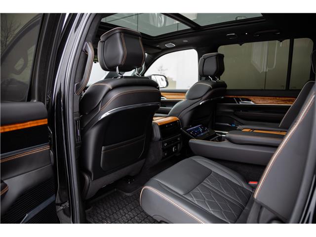 2022 Jeep Grand Wagoneer Series III (Stk: MU269) in London - Image 35 of 49 2022 Jeep Grand Wagoneer Series III (Stk: MU269) in London - Image 35 of 49