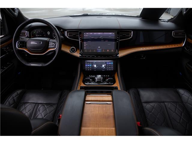 2022 Jeep Grand Wagoneer Series III (Stk: MU269) in London - Image 11 of 49 2022 Jeep Grand Wagoneer Series III (Stk: MU269) in London - Image 11 of 49