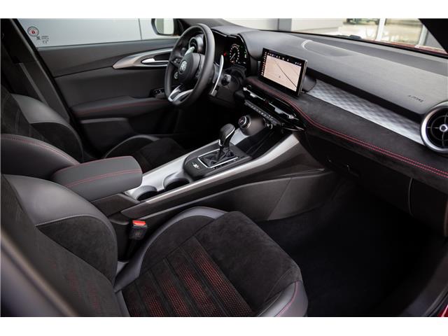 2024 Alfa Romeo Tonale PHEV Veloce (Stk: P24068D) in London - Image 28 of 34 2024 Alfa Romeo Tonale PHEV Veloce (Stk: P24068D) in London - Image 28 of 34