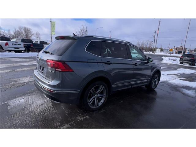 2020 Volkswagen Tiguan Highline (Stk: 25629) in Sudbury - Image 4 of 26