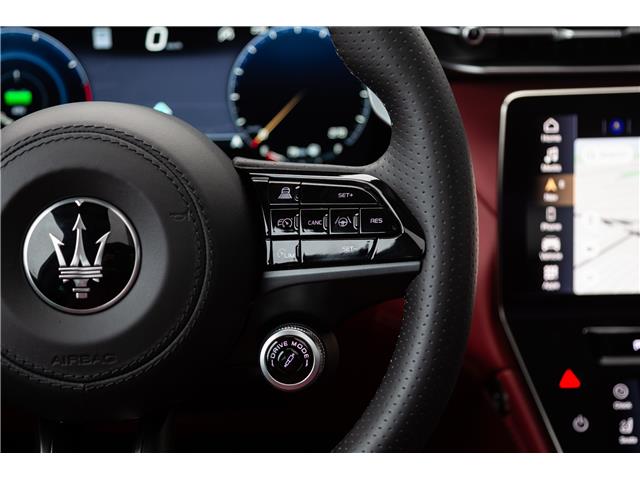 2024 Maserati Grecale Modena (Stk: M24050) in London - Image 17 of 33