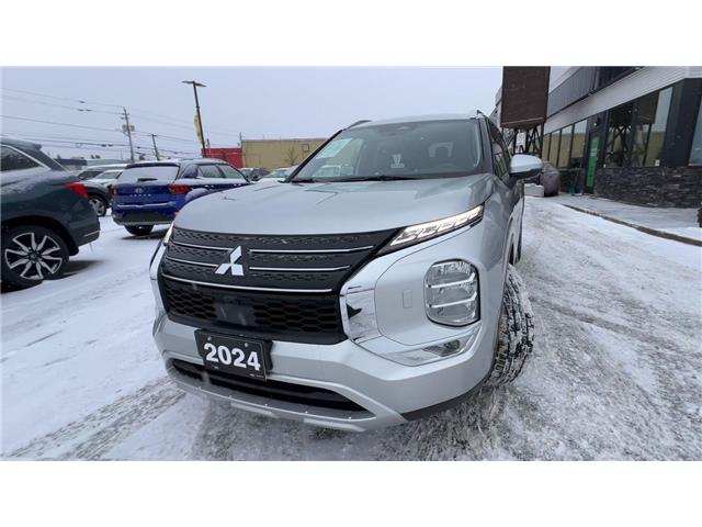2024 Mitsubishi Outlander SE (Stk: 25582) in Sudbury - Image 3 of 26