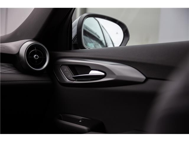2023 Alfa Romeo Tonale Veloce (Stk: B0002) in London - Image 25 of 32 2023 Alfa Romeo Tonale Veloce (Stk: B0002) in London - Image 25 of 32