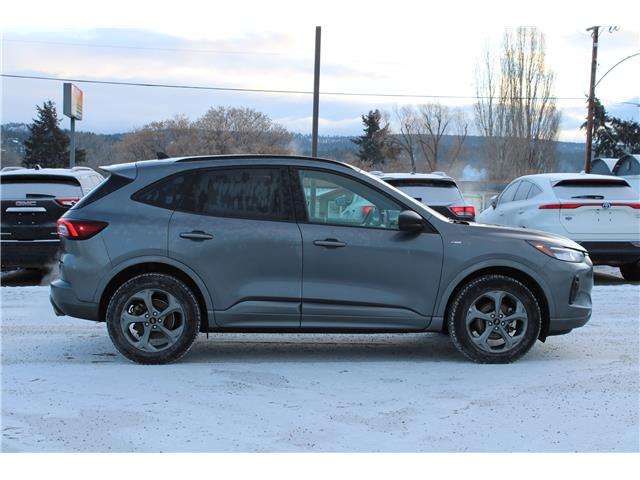 2023 Ford Escape ST-Line (Stk: SC0228) in Cranbrook - Image 2 of 27