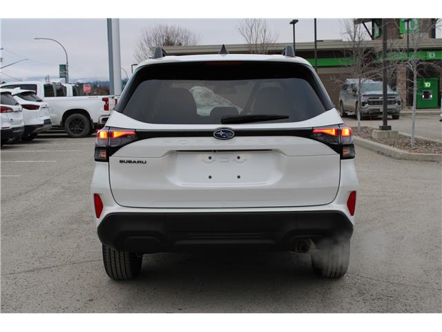 2026 Subaru Forester Convenience (Stk: 450817) in Cranbrook - Image 4 of 23