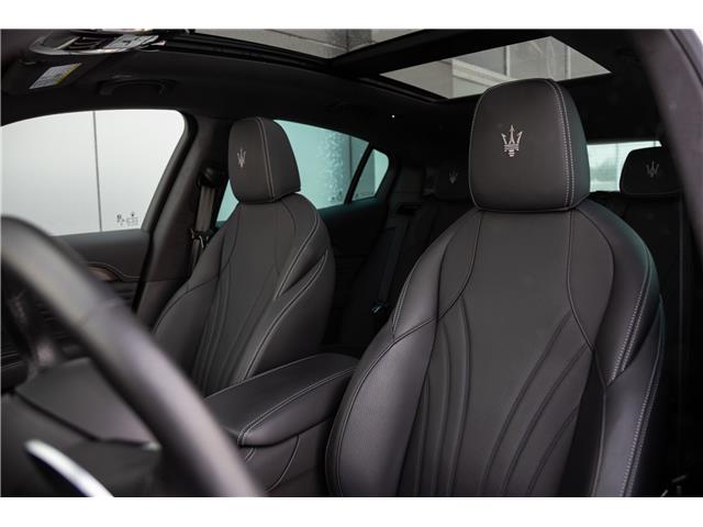 2025 Maserati Grecale Folgore Base (Stk: M25000D) in London - Image 20 of 37