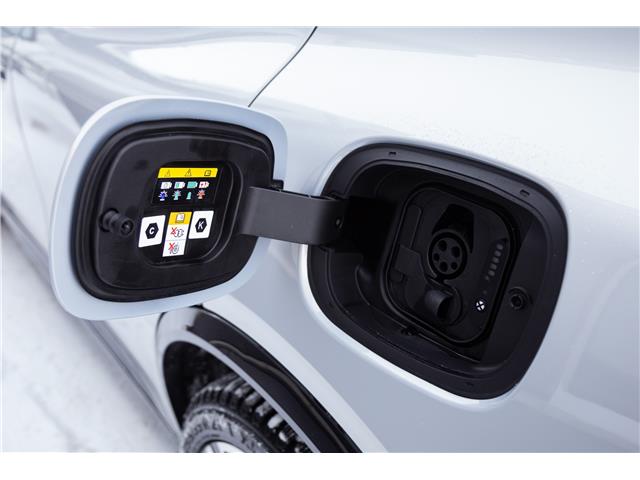 2025 Maserati Grecale Folgore Base (Stk: M25000D) in London - Image 6 of 37