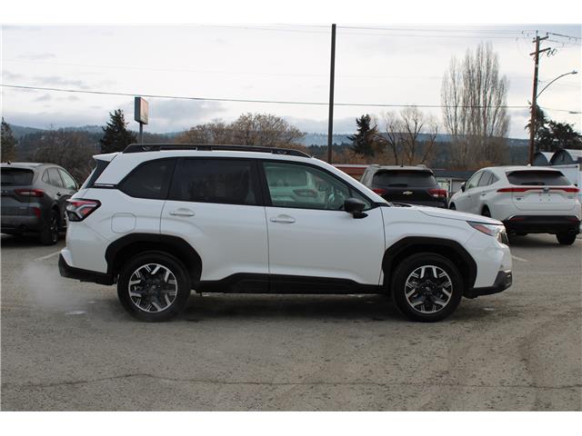 2026 Subaru Forester Convenience (Stk: 458418) in Cranbrook - Image 2 of 22