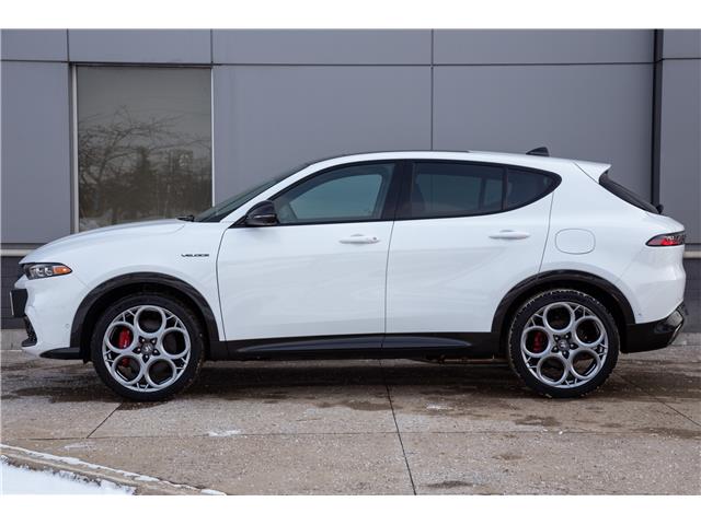 2024 Alfa Romeo Tonale PHEV Veloce (Stk: B0004) in London - Image 4 of 34