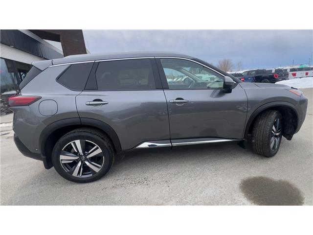 2023 Nissan Rogue SL (Stk: 26056) in Sudbury - Image 2 of 26