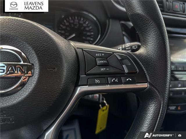 2017 Nissan Rogue S (Stk: 14-25639A) in London - Image 17 of 27