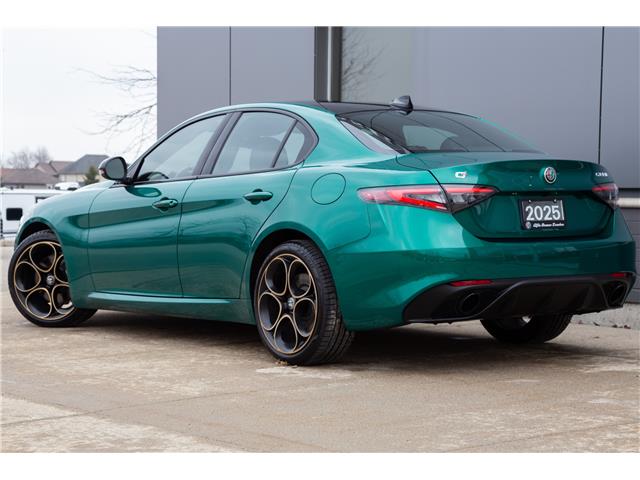 2025 Alfa Romeo Giulia Intensa (Stk: MU280) in London - Image 6 of 33