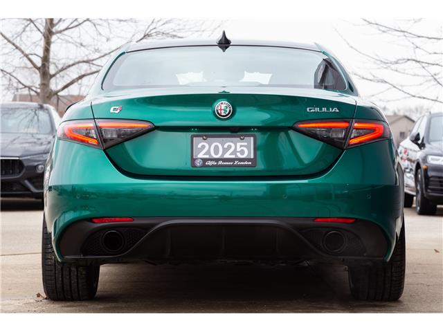 2025 Alfa Romeo Giulia Intensa (Stk: MU280) in London - Image 8 of 33