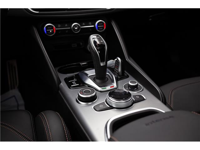 2025 Alfa Romeo Giulia Intensa (Stk: MU280) in London - Image 24 of 33