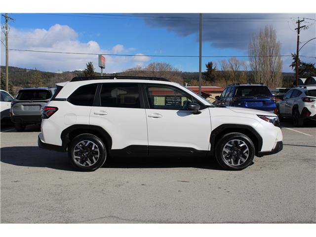 2026 Subaru Forester Touring (Stk: 458270) in Cranbrook - Image 2 of 26