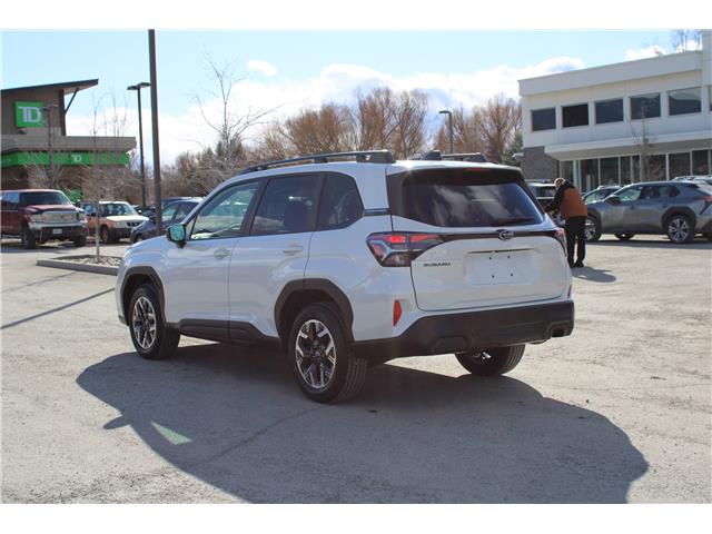 2026 Subaru Forester Touring (Stk: 458270) in Cranbrook - Image 6 of 26