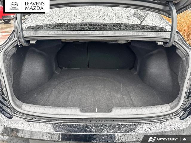 2024 Hyundai Elantra Luxury (Stk: 14-P0884) in London - Image 12 of 26