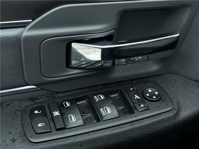 2022 RAM 1500 Classic SLT (Stk: 26093) in Sudbury - Image 13 of 25