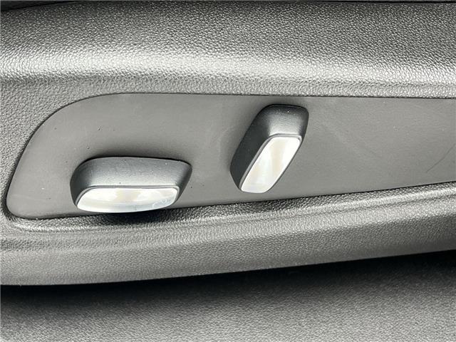 2023 Cadillac XT5 Luxury (Stk: 26101) in Sudbury - Image 12 of 24