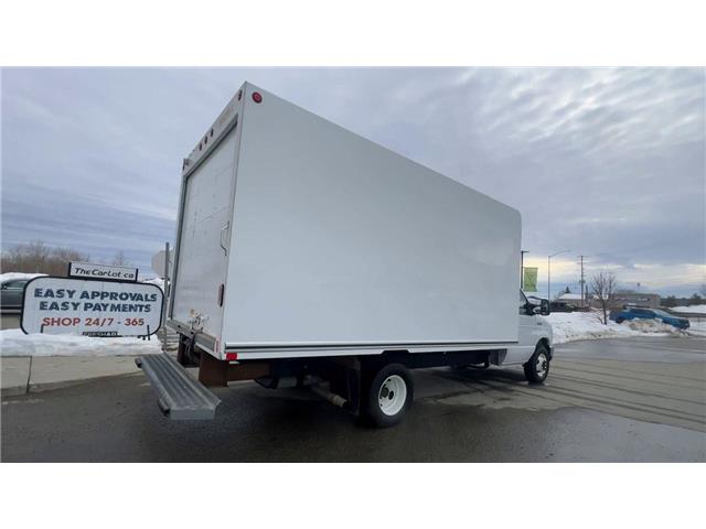 2022 Ford E-450 Cutaway Base (Stk: 26092) in Sudbury - Image 4 of 21