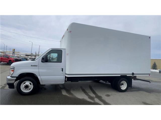 2022 Ford E-450 Cutaway Base (Stk: 26092) in Sudbury - Image 8 of 21