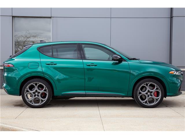 2025 Alfa Romeo Tonale PHEV Tributo (Stk: M24053A) in London - Image 10 of 35