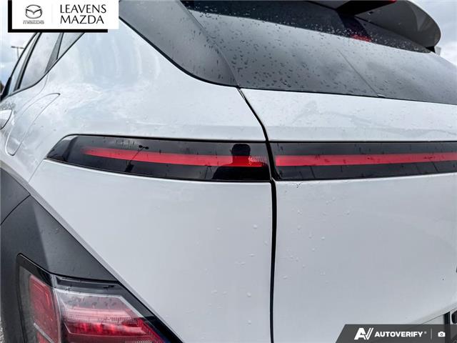 2025 Hyundai Kona 2.0L Preferred (Stk: 14-P0902) in London - Image 11 of 26